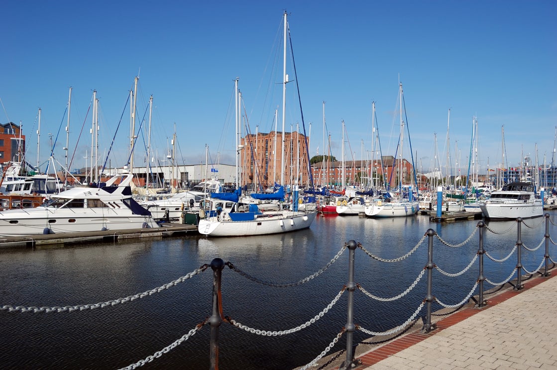 Hull Marina